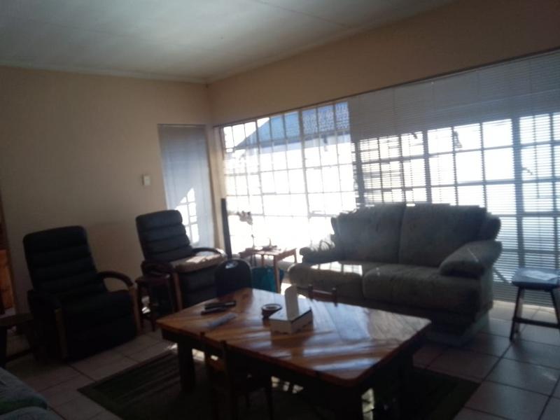 3 Bedroom Property for Sale in Vanderbijlpark SE 6 Gauteng