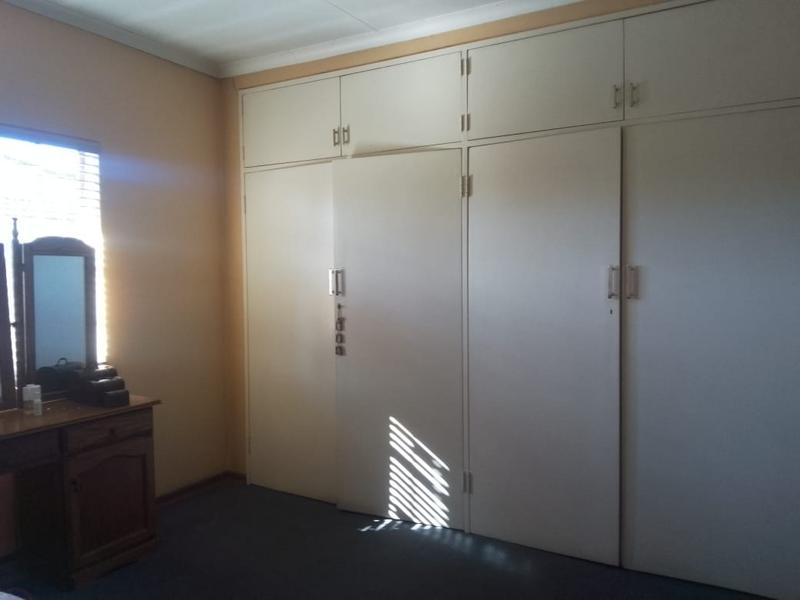 3 Bedroom Property for Sale in Vanderbijlpark SE 6 Gauteng