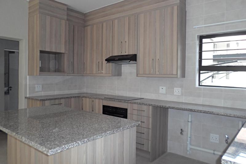 To Let 2 Bedroom Property for Rent in Victory Park Gauteng