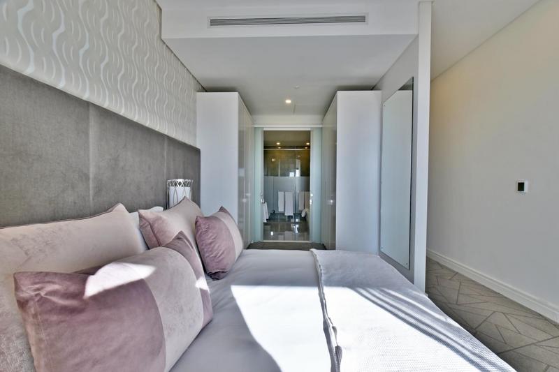 2 Bedroom Property for Sale in Sandton Central Gauteng