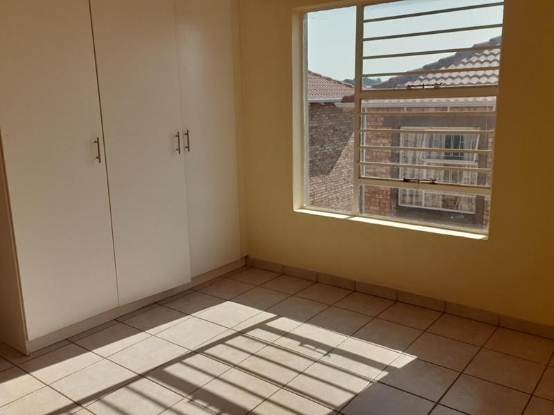 To Let 3 Bedroom Property for Rent in Wilgeheuwel Gauteng