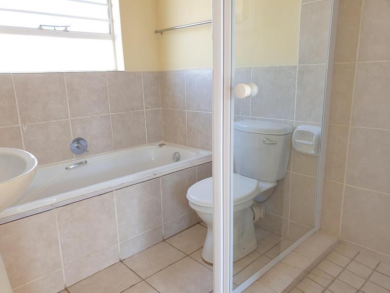 To Let 3 Bedroom Property for Rent in Wilgeheuwel Gauteng