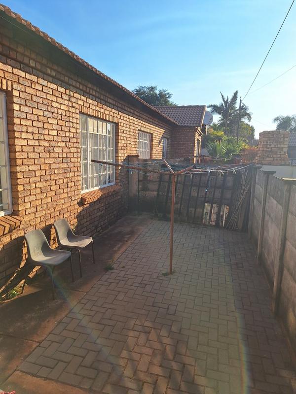 3 Bedroom Property for Sale in Theresa Park Gauteng