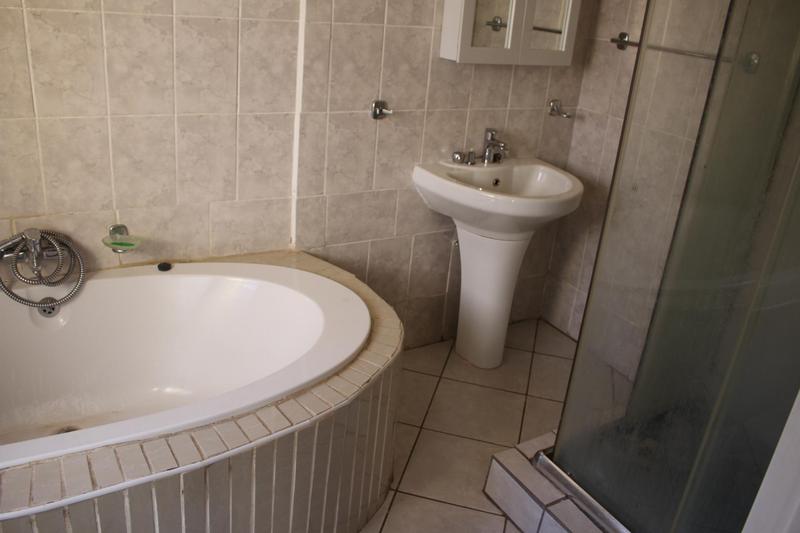 To Let 3 Bedroom Property for Rent in Naturena Gauteng