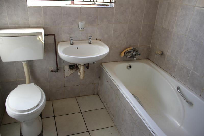 To Let 3 Bedroom Property for Rent in Naturena Gauteng