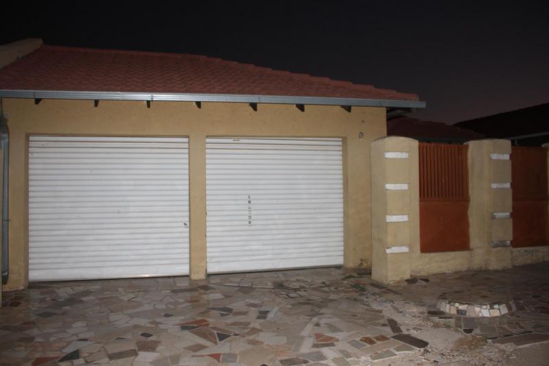 To Let 3 Bedroom Property for Rent in Naturena Gauteng