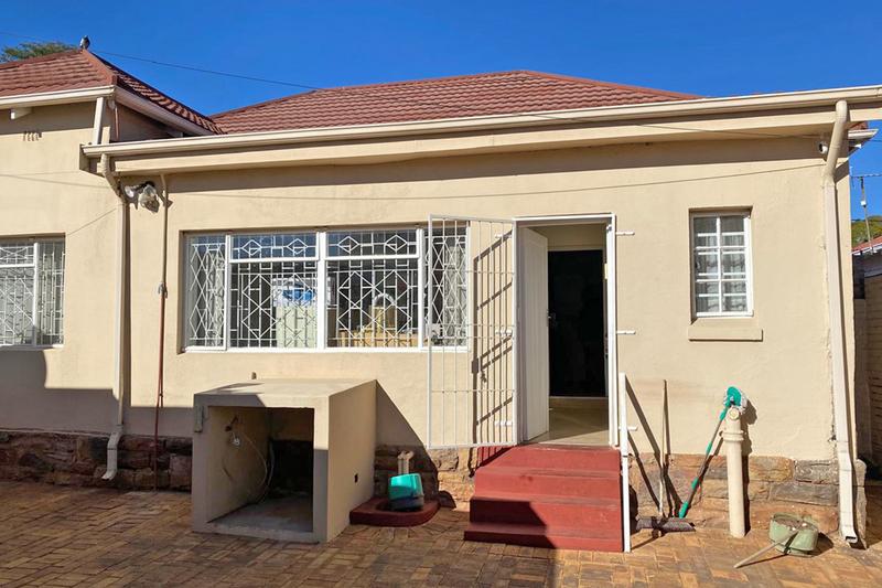 4 Bedroom Property for Sale in Orange Grove Gauteng