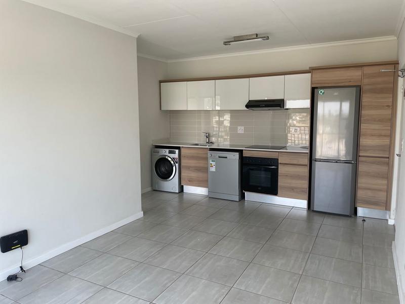 1 Bedroom Property for Sale in Waterfall Gauteng