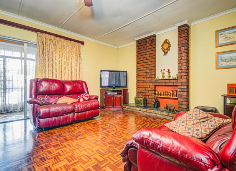 3 Bedroom Property for Sale in Highway Gardens Gauteng