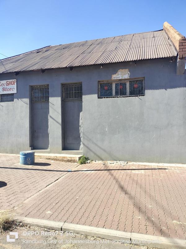 10 Bedroom Property for Sale in Newclare Gauteng