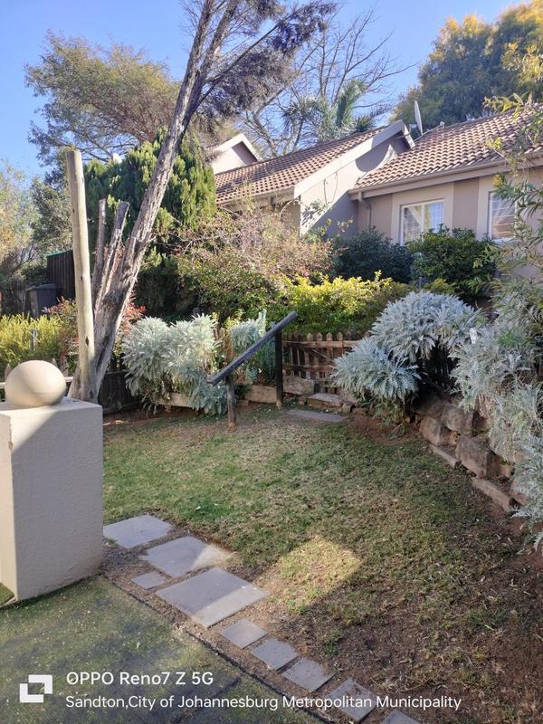 2 Bedroom Property for Sale in Douglasdale Gauteng