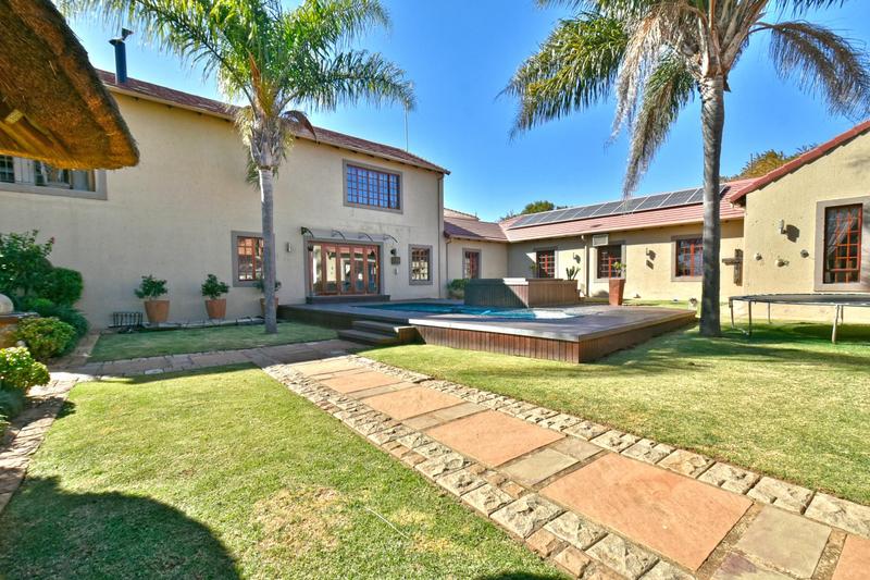 5 Bedroom Property for Sale in Krugersdorp Gauteng