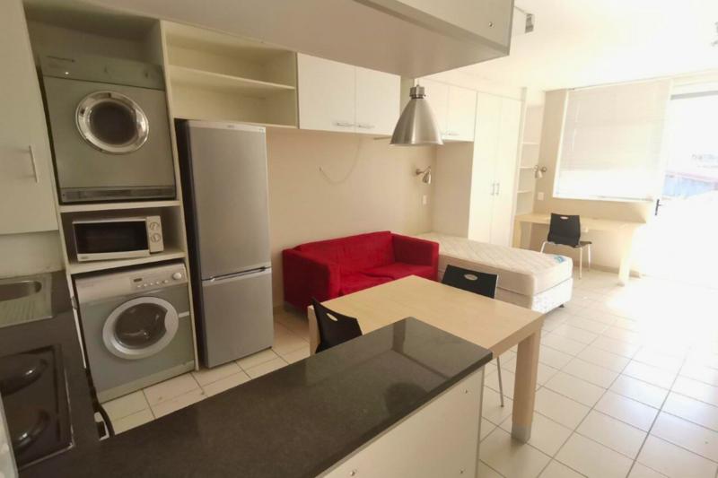 1 Bedroom Property for Sale in Hillcrest Gauteng