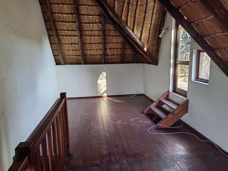 2 Bedroom Property for Sale in Douglasdale Gauteng