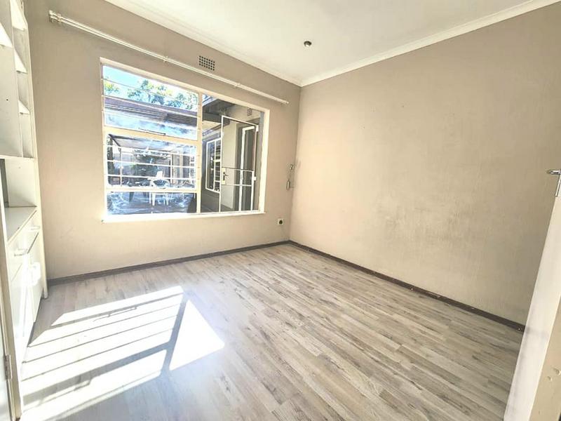 To Let 4 Bedroom Property for Rent in Olivedale Gauteng