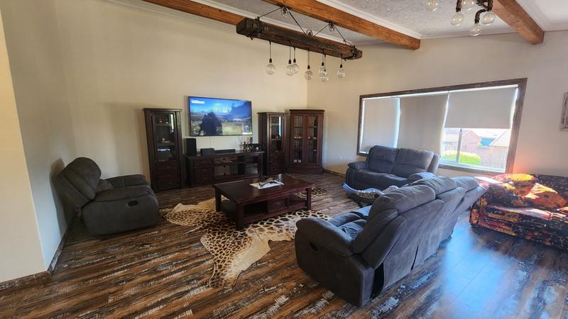 4 Bedroom Property for Sale in Sinoville Gauteng