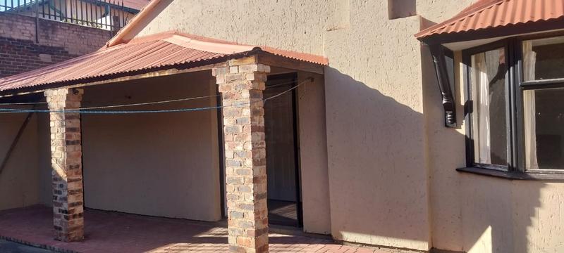 4 Bedroom Property for Sale in Kensington Gauteng