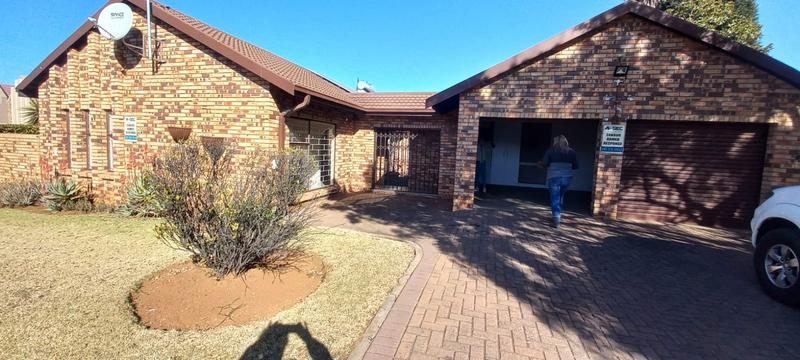 To Let 3 Bedroom Property for Rent in Vanderbijlpark SE 3 Gauteng