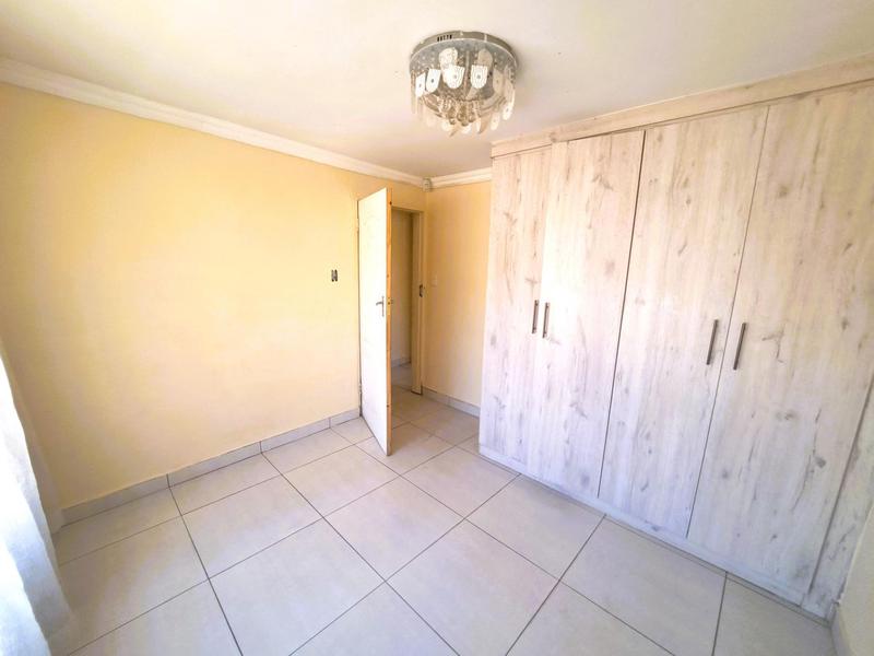 4 Bedroom Property for Sale in Heuweloord Gauteng