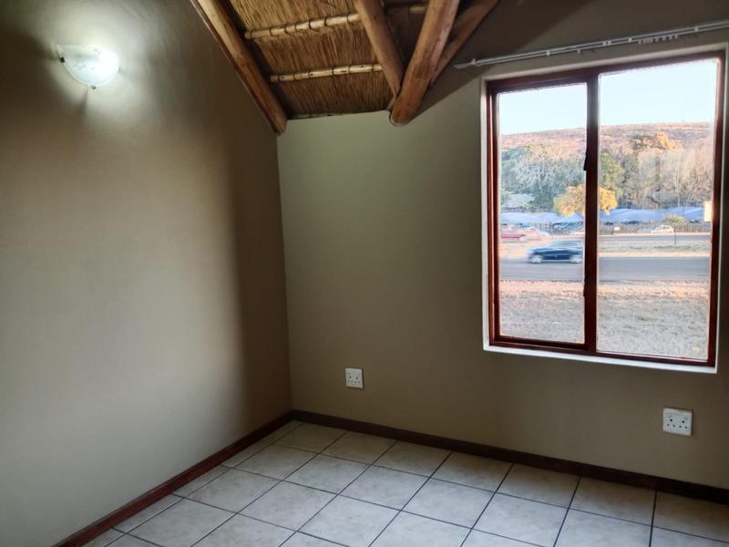 2 Bedroom Property for Sale in Montana Tuine Gauteng