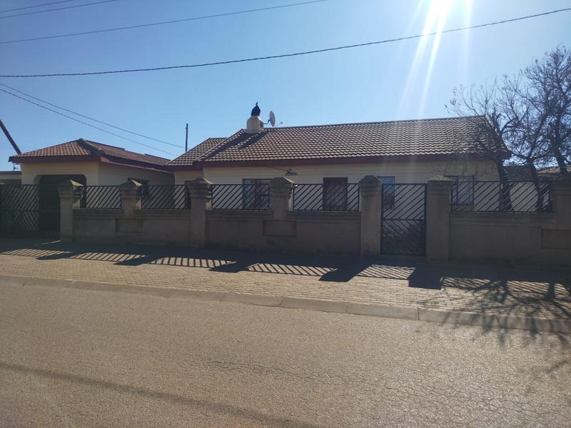 3 Bedroom Property for Sale in Orange Farm Gauteng