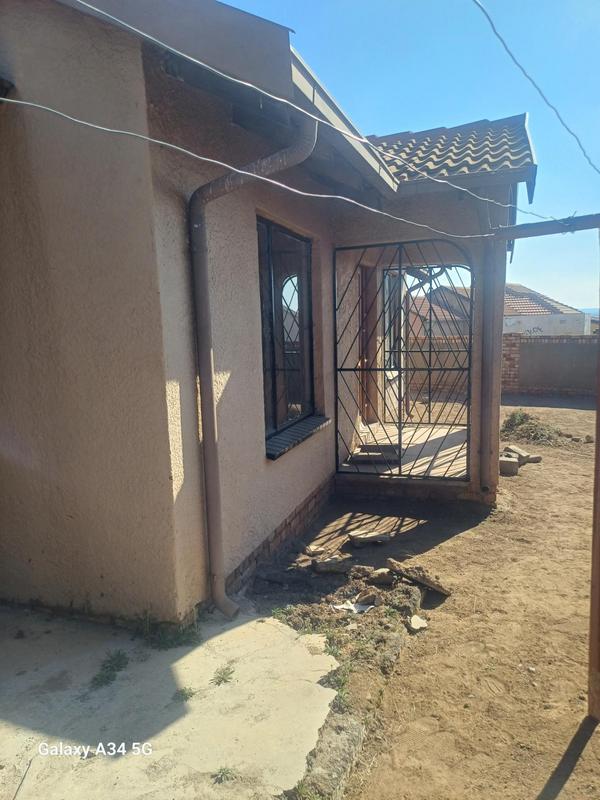 3 Bedroom Property for Sale in Tembisa Gauteng