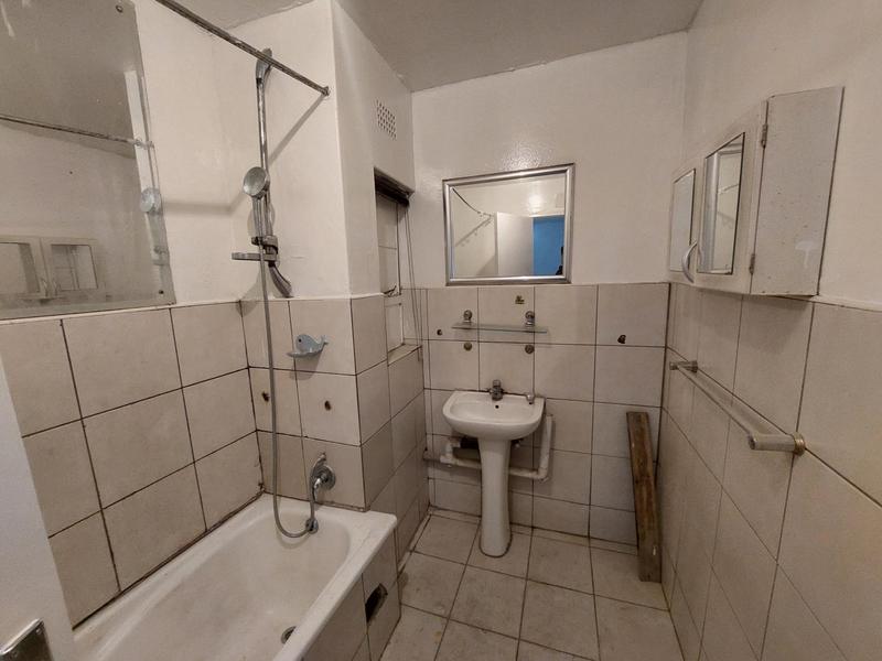 To Let 2 Bedroom Property for Rent in Laudium Gauteng