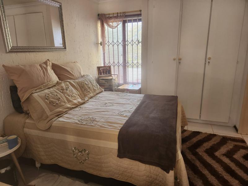 1 Bedroom Property for Sale in Bruma Gauteng