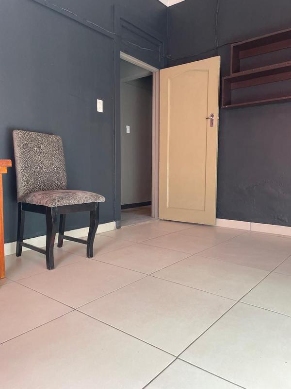 To Let 4 Bedroom Property for Rent in Brixton Gauteng