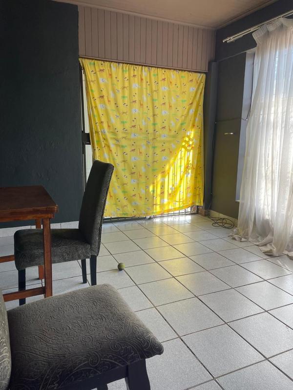 To Let 4 Bedroom Property for Rent in Brixton Gauteng