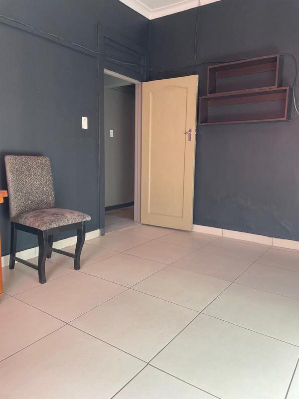 To Let 4 Bedroom Property for Rent in Brixton Gauteng