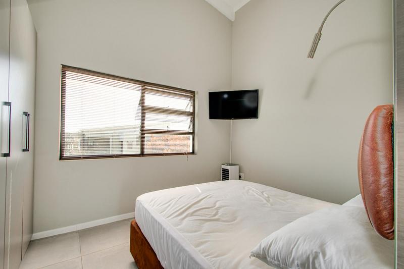 1 Bedroom Property for Sale in Dainfern Gauteng