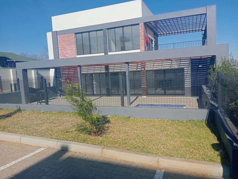 2 Bedroom Property for Sale in Halfway Gardens Gauteng