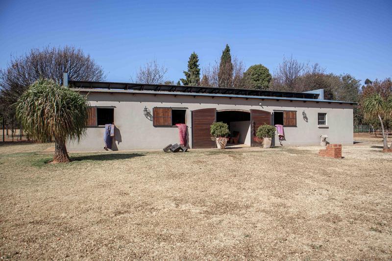 2 Bedroom Property for Sale in Waterkloof A H Gauteng