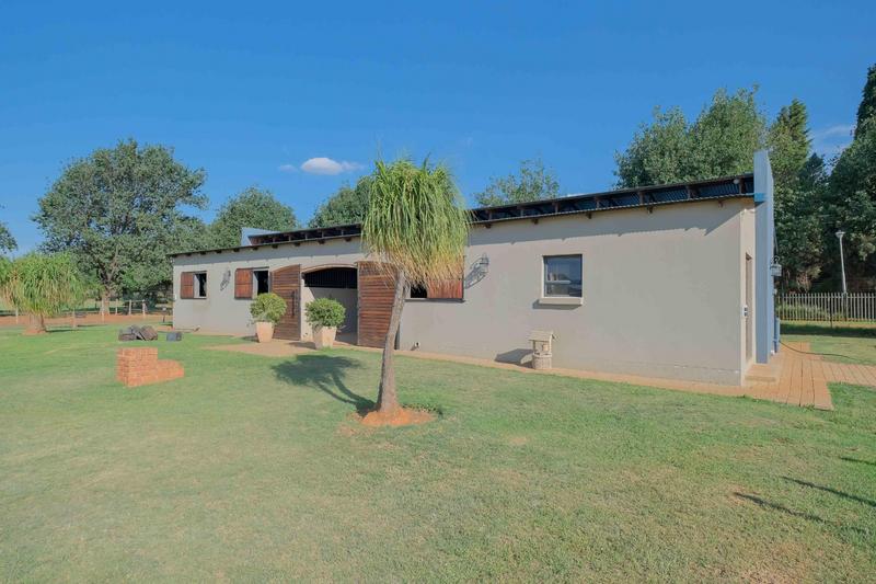 2 Bedroom Property for Sale in Waterkloof A H Gauteng