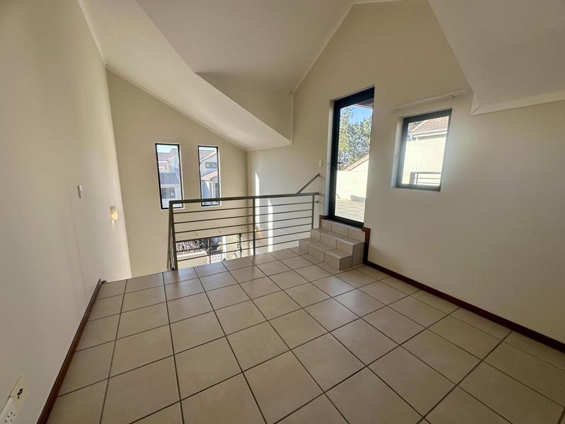 To Let 1 Bedroom Property for Rent in Lonehill Gauteng