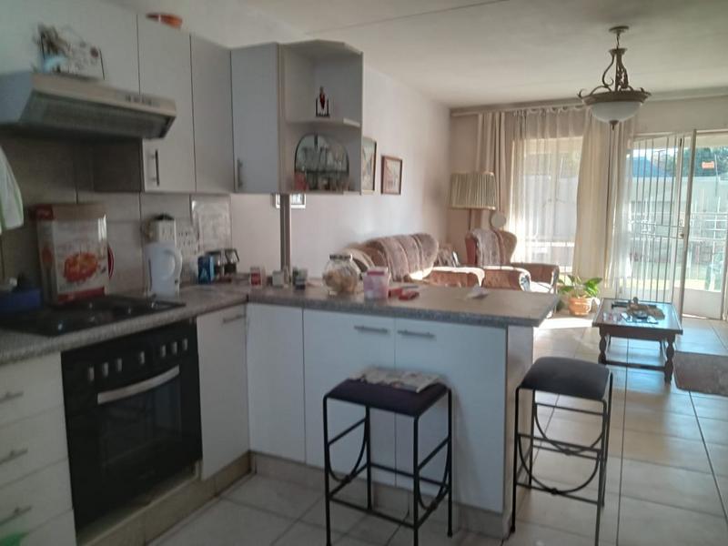 2 Bedroom Property for Sale in Randhart Gauteng