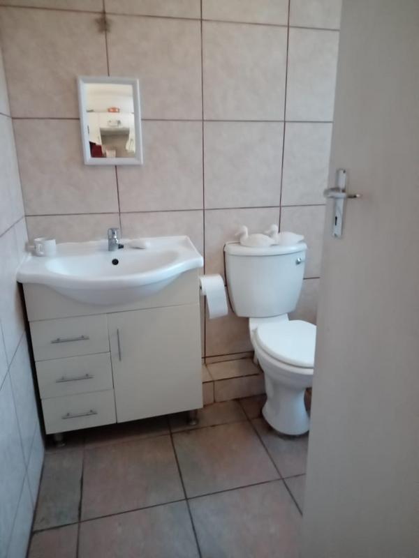 2 Bedroom Property for Sale in Randhart Gauteng