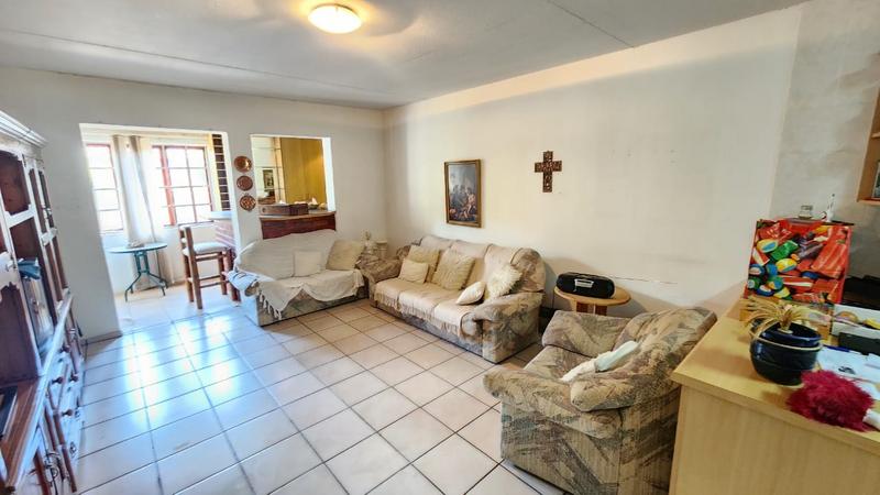 2 Bedroom Property for Sale in Randhart Gauteng