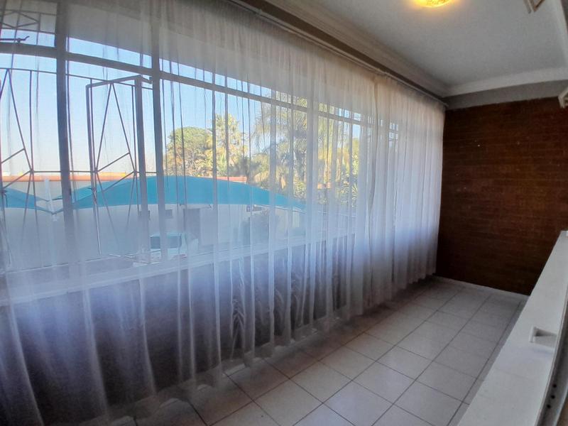 To Let 1 Bedroom Property for Rent in Valhalla Gauteng