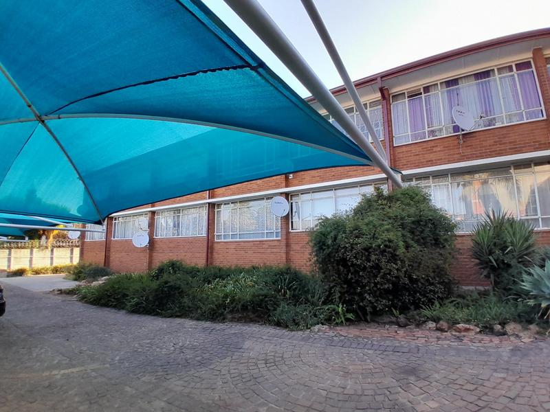 To Let 1 Bedroom Property for Rent in Valhalla Gauteng