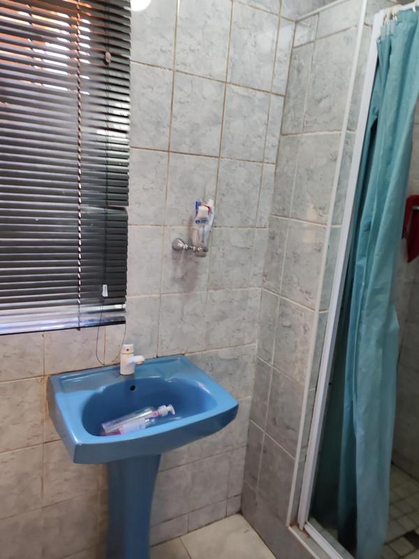 3 Bedroom Property for Sale in Lenasia Ext 10 Gauteng