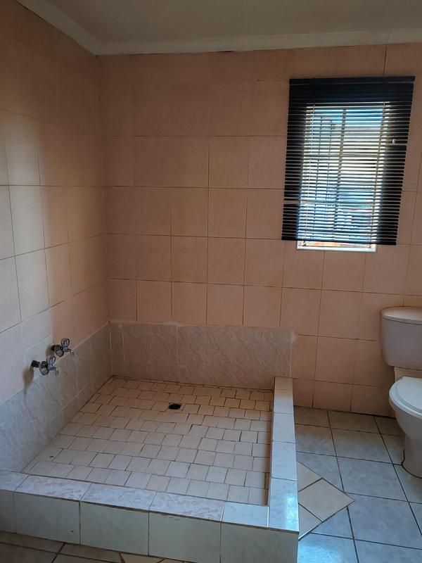 3 Bedroom Property for Sale in Lenasia Ext 10 Gauteng