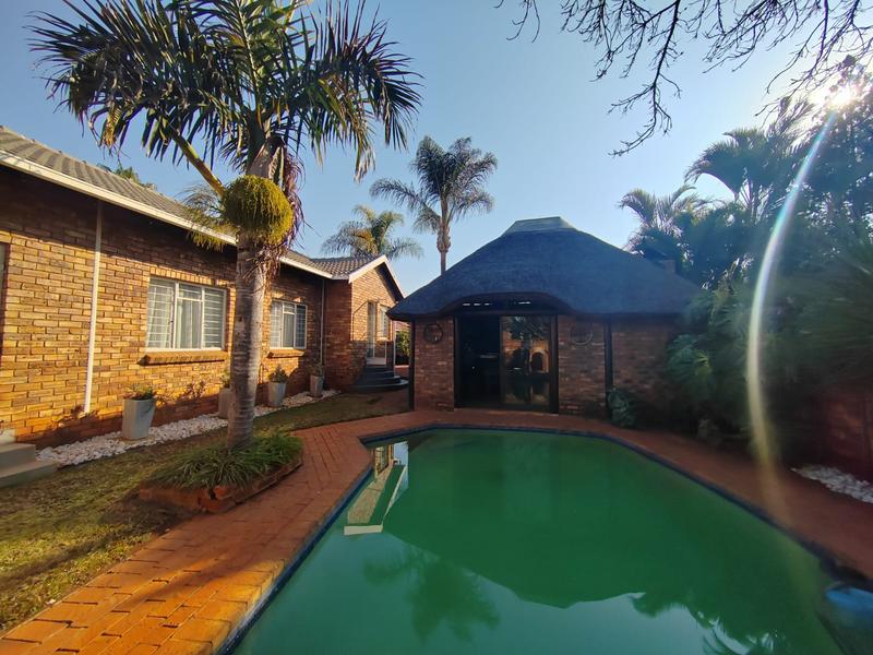 3 Bedroom Property for Sale in Dorandia Gauteng