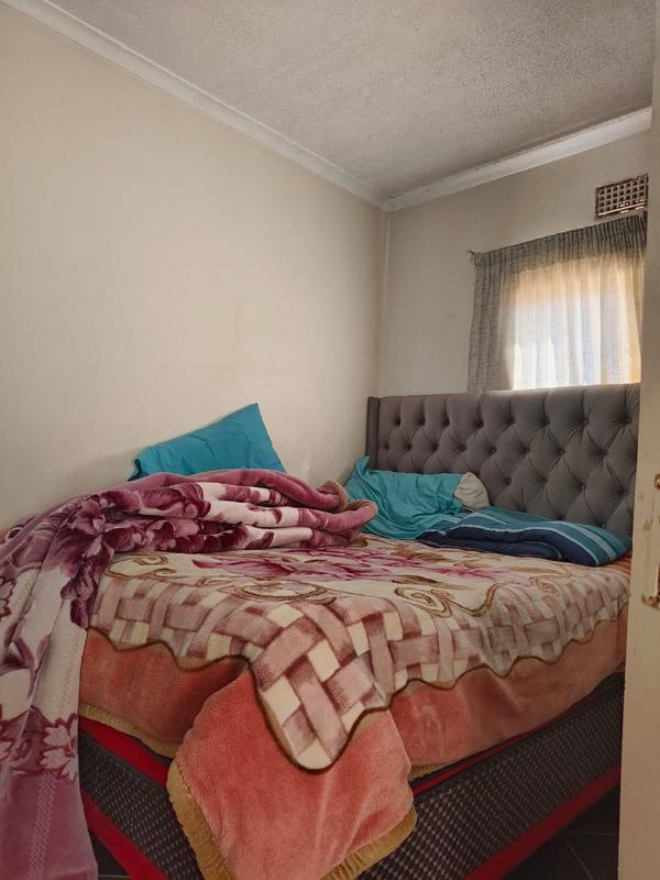 To Let 1 Bedroom Property for Rent in Kensington Gauteng