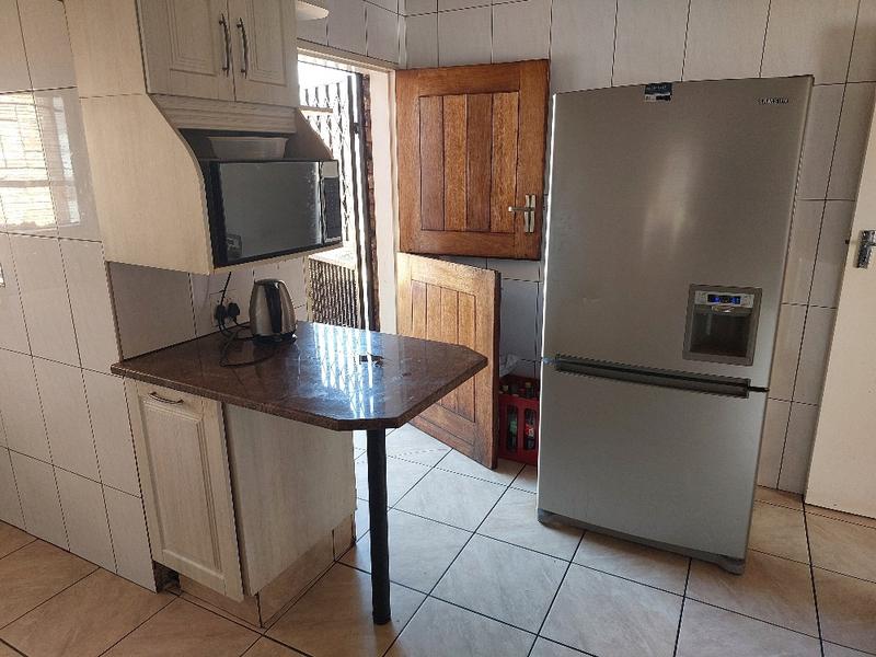 To Let 3 Bedroom Property for Rent in Dawn Park Gauteng