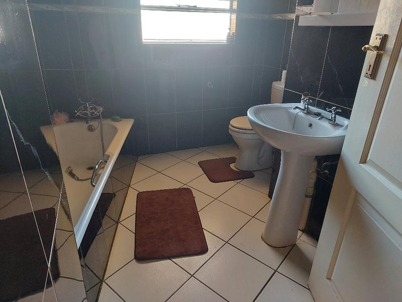 To Let 3 Bedroom Property for Rent in Dawn Park Gauteng