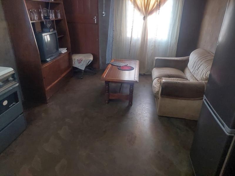 2 Bedroom Property for Sale in Lufhereng Gauteng