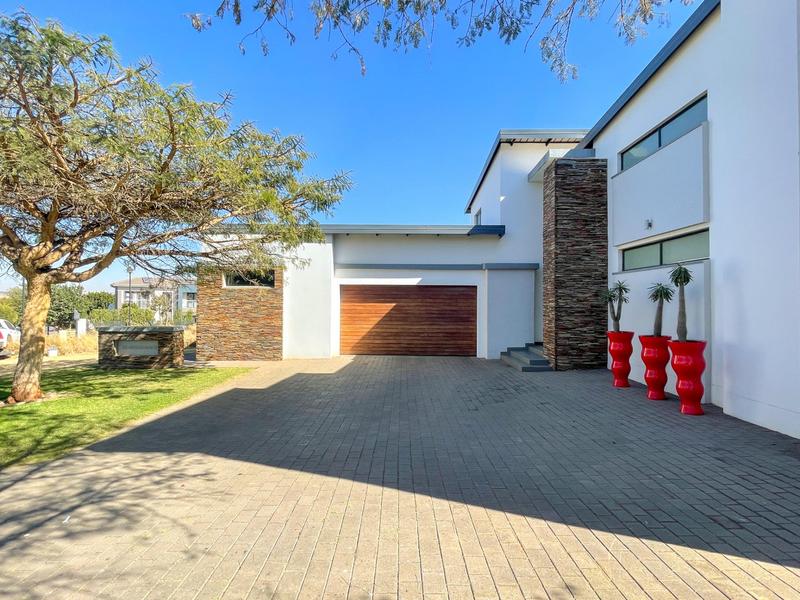 4 Bedroom Property for Sale in Midstream Ridge Gauteng