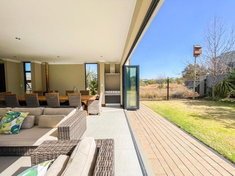 4 Bedroom Property for Sale in Midstream Ridge Gauteng